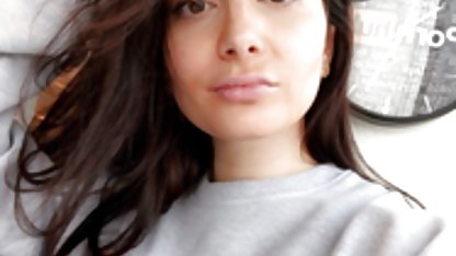 Mia Rild Dildo در جوراب سایت سکسی خارجی ساق بلند سکسی