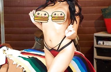 معلم زرق و برق دار Bridgette سکس وحشی خارجی B شاخی است