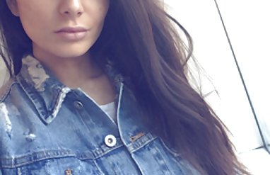 Fat Paige Jenson به جدیدترین فیلم سکسی خارجی دلیل سخت تکان دادن پدربزرگ ، تکیه می کند
