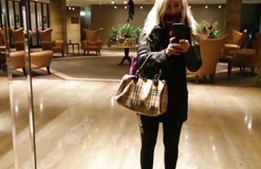 Heisse blondine stript und جدیدترین فیلم سکسی خارجی masturbiert
